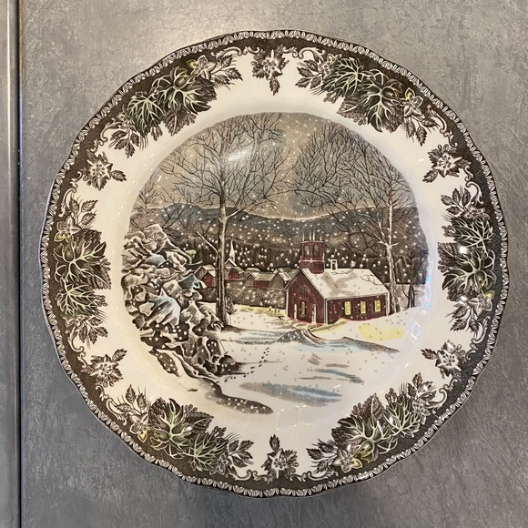 Set of 4 Johnson Brothers Friendly Village Buffet Plates - Picture 1 of 5